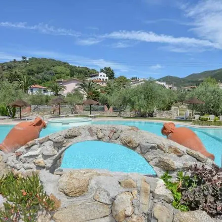 Dolores 마리나디캄포